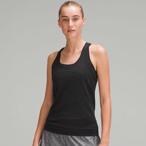 Lululemon Swiftly Tech Racerback Tanktop in Black (Size 6)
